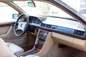 Mercedes-Benz 300ce W124 - 1990