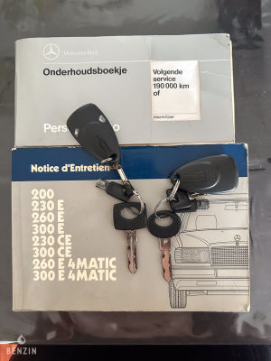 Mercedes-Benz 300ce W124 - 1990