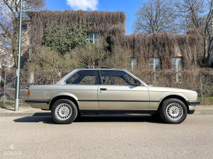 BMW 325e e30 - 1985