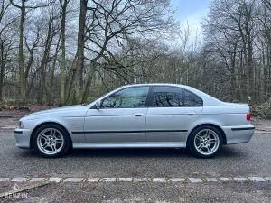 BMW 525i e39 - 2003