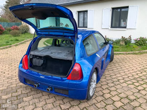 Renault Clio V6 - 2002