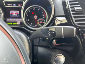 Mercedes-Benz GLE 500e - 2015