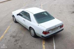 Mercedes-Benz 230 CE W124 - 1989