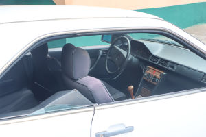 Mercedes-Benz 230 CE W124 - 1989