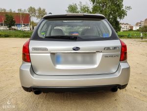 Subaru Outback 3.0R - 2004