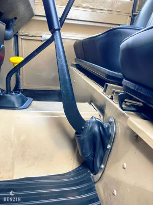 Land Rover Santana 109 Series III - 1981