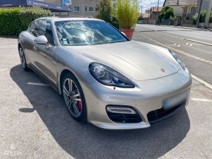 Porsche Panamera GTS - 2013