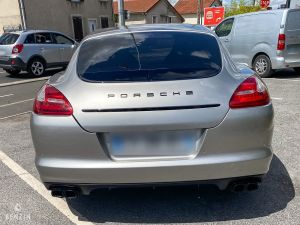 Porsche Panamera GTS - 2013