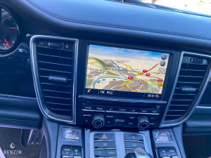 Porsche Panamera GTS - 2013