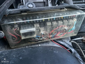 Ferrari Mondial - 1981