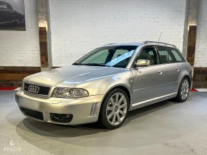 Audi RS4 B5 - 2001