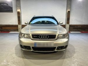 Audi RS4 B5 - 2001