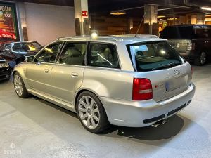 Audi RS4 B5 - 2001