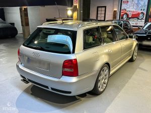 Audi RS4 B5 - 2001