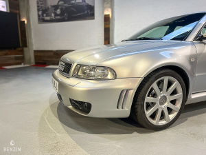 Audi RS4 B5 - 2001
