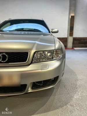 Audi RS4 B5 - 2001