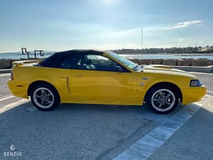 Ford Mustang GT Convertible 40th Anniversary - 2004