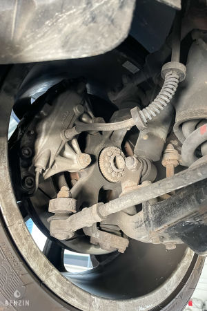 Aston Martin DB7 GT - 2003