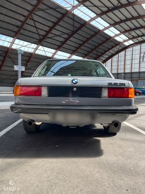 BMW 323i e21 - 1982
