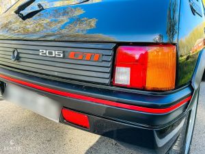 Peugeot 205 GTI 1.9 130 - 1988