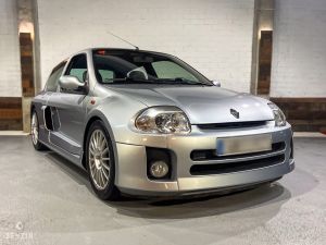 Renault Clio V6 - 2001