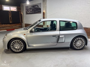 Renault Clio V6 - 2001