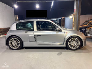 Renault Clio V6 - 2001