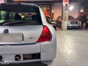 Renault Clio V6 - 2001