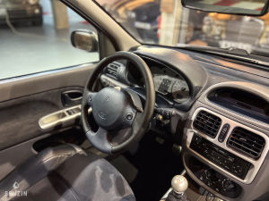 Renault Clio V6 - 2001