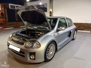 Renault Clio V6 - 2001