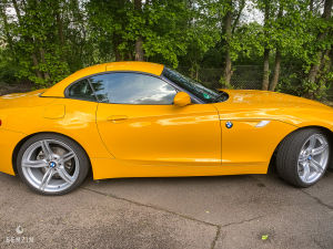 BMW Z4 28i  - 2012