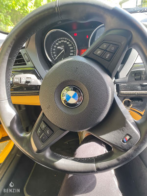 BMW Z4 28i  - 2012