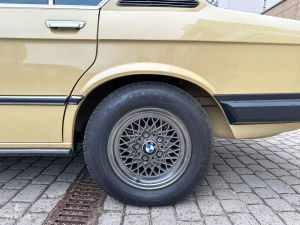 BMW 528i e12 - 1979