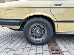 BMW 528i e12 - 1979