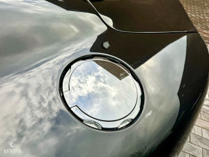 Aston Martin Vanquish S - 2005