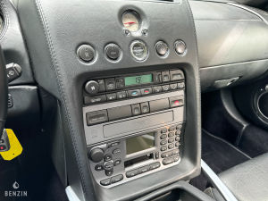 Aston Martin Vanquish S - 2005