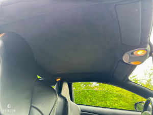 Aston Martin Vanquish S - 2005