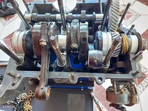 Volkswagen Combi T1 ‘Split’ type 221 - 1965