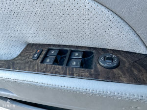 Cadillac STS-V - 2007