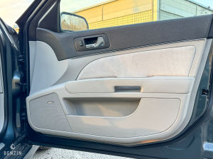 Cadillac STS-V - 2007