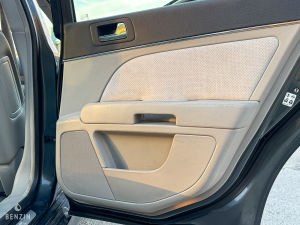 Cadillac STS-V - 2007