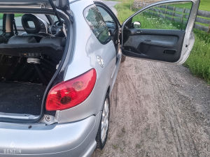 Peugeot 206 GT n°1955 - 2000