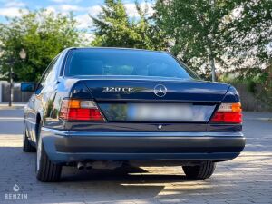 Mercedes-Benz 320 CE W124 - 1994