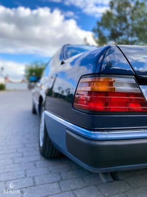 Mercedes-Benz 320 CE W124 - 1994