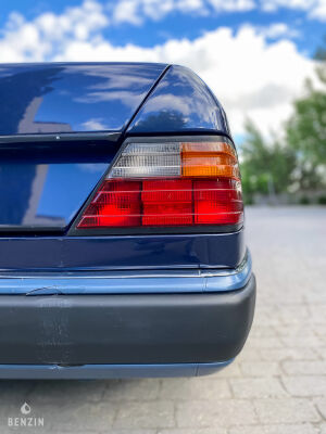 Mercedes-Benz 320 CE W124 - 1994