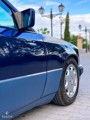 Mercedes-Benz 320 CE W124 - 1994