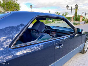 Mercedes-Benz 320 CE W124 - 1994