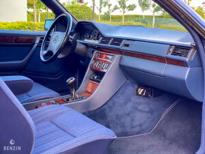 Mercedes-Benz 320 CE W124 - 1994