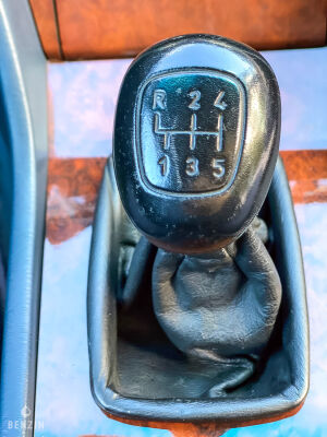 Mercedes-Benz 320 CE W124 - 1994