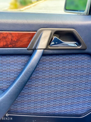 Mercedes-Benz 320 CE W124 - 1994